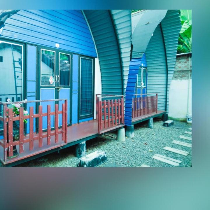 Airport A4 Transit Hub - Eco Chalets Katunayaka Exteriör bild
