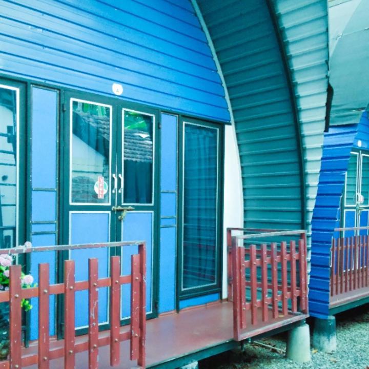 Airport A4 Transit Hub - Eco Chalets Katunayaka Exteriör bild